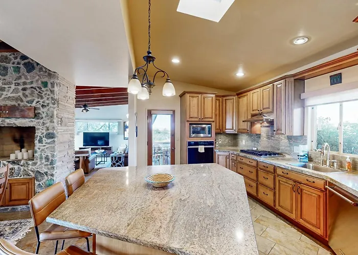 Sierra Vista * Tucson